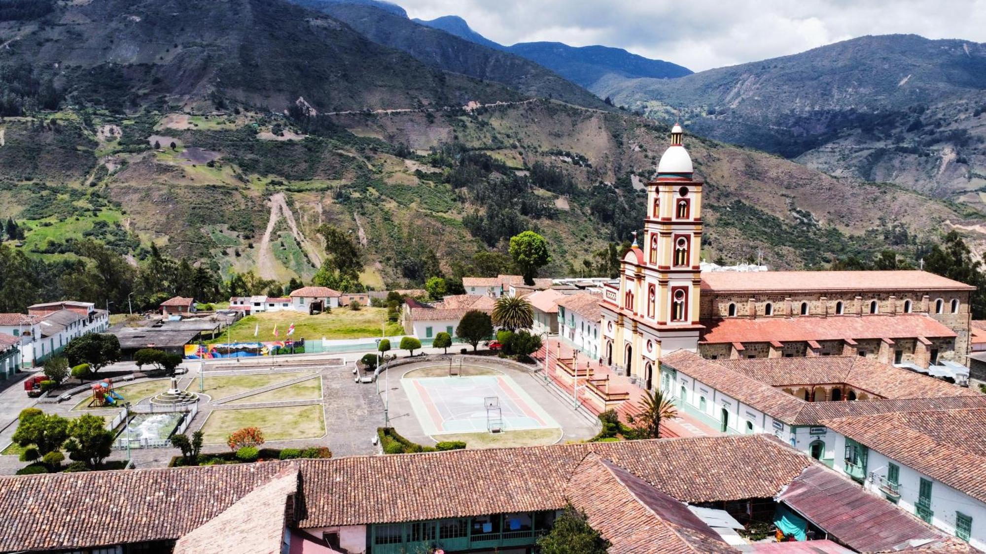 Hostal El Caminante El Cocuy Ngoại thất bức ảnh